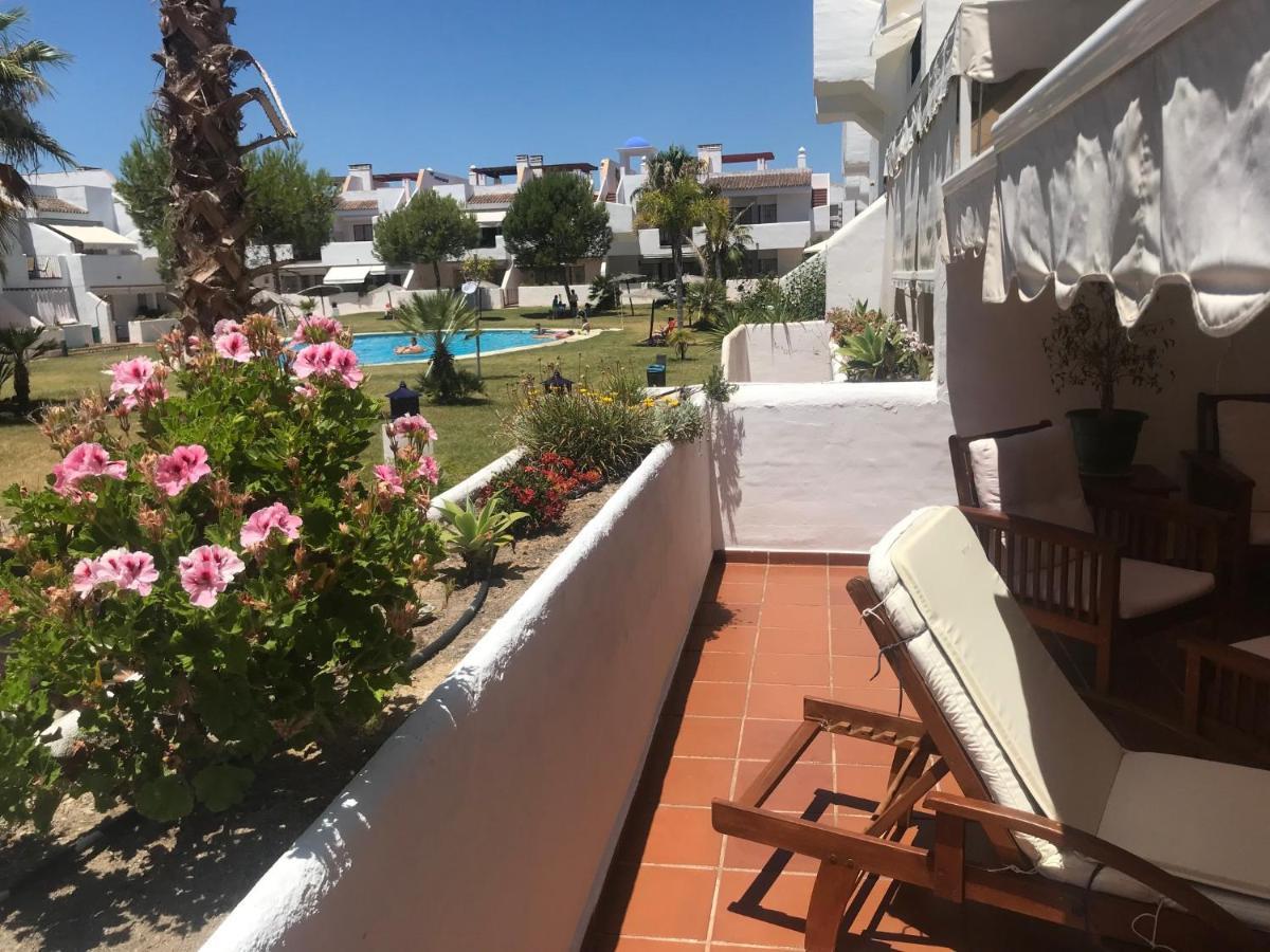 Magnifico Alojamiento En La Playa Islantilla Con Gran Terraza Y Zona Del Campo De Golf Kültér fotó